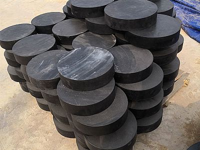 灵台县板式橡胶支座由若干层橡胶片与薄钢板经加压硫化